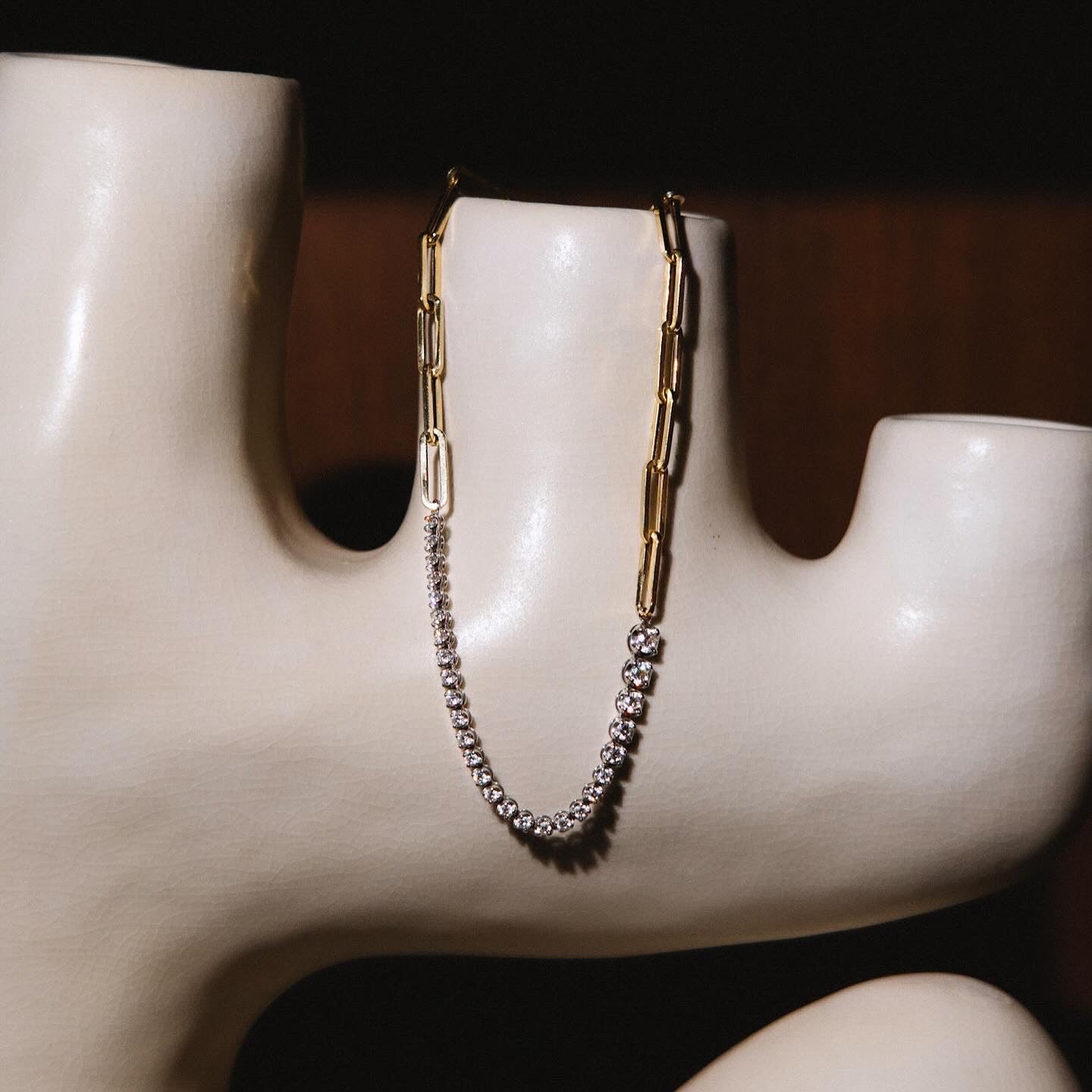 Elegant ascending diamonds necklace on a rectangular gold vermeil chain - Gabriela Artigas + CO