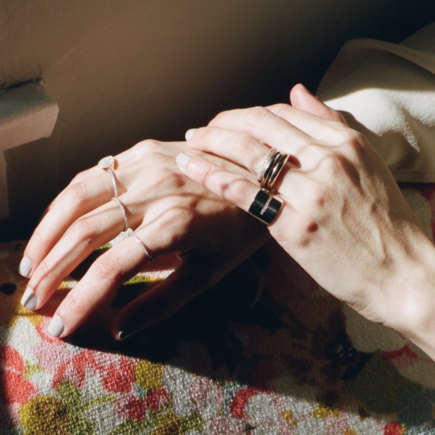 Cigar band ring featuring a row of white pavé diamonds - Gabriela Artigas
