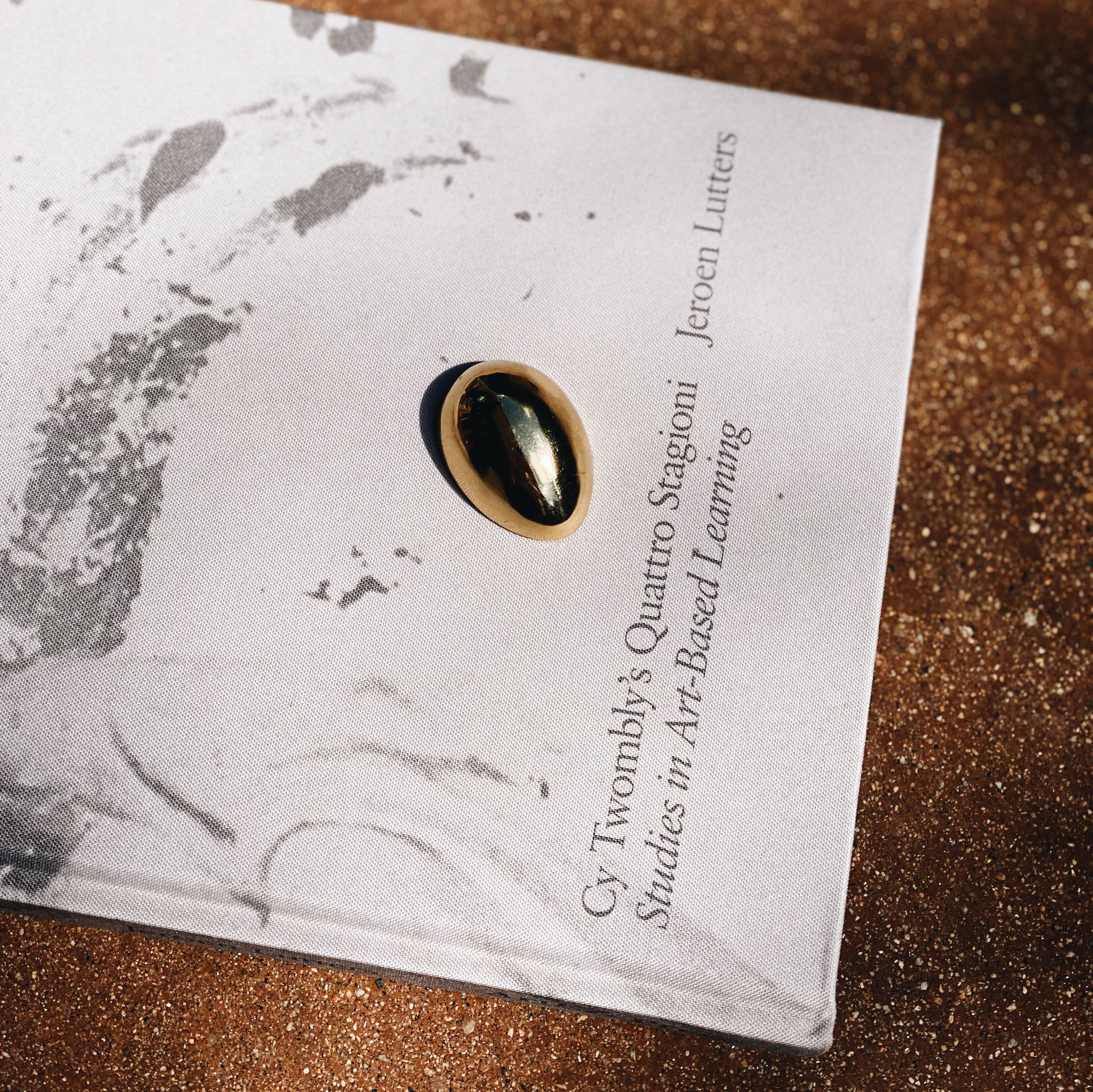 Chic Puddles Paperweights, designed in egg and circle forms, offer a functional art piece for stylish, understated home decoration - Gabriela Artigas