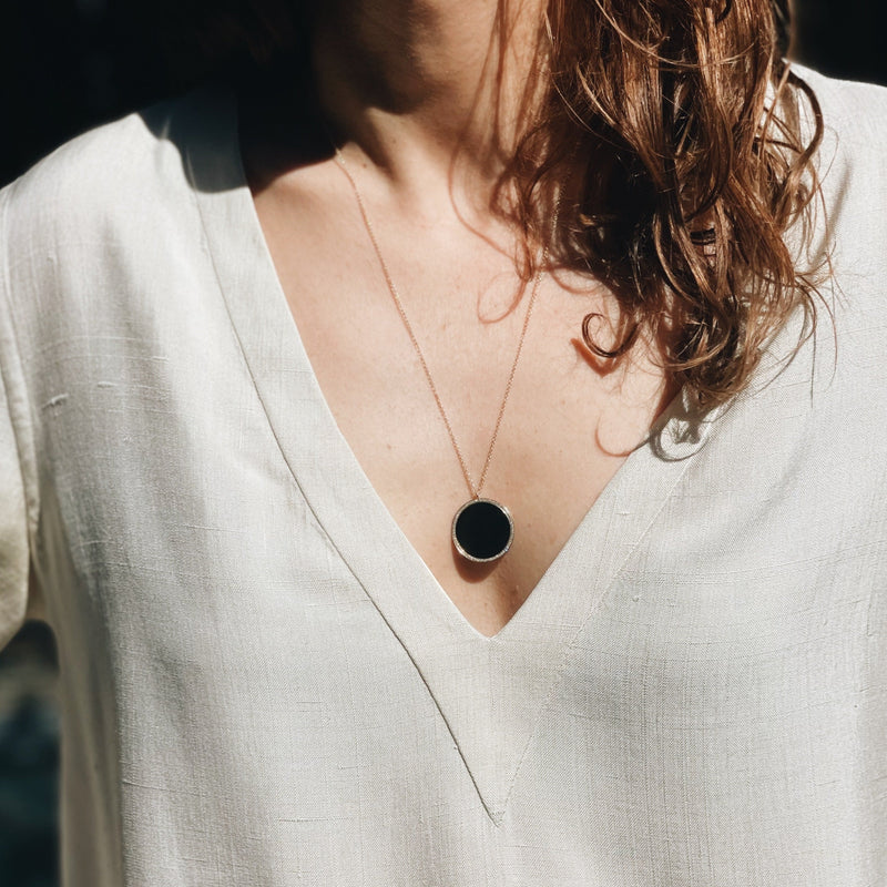 Small Disc Necklace with White Pavé Diamonds - Gabriela Artigas