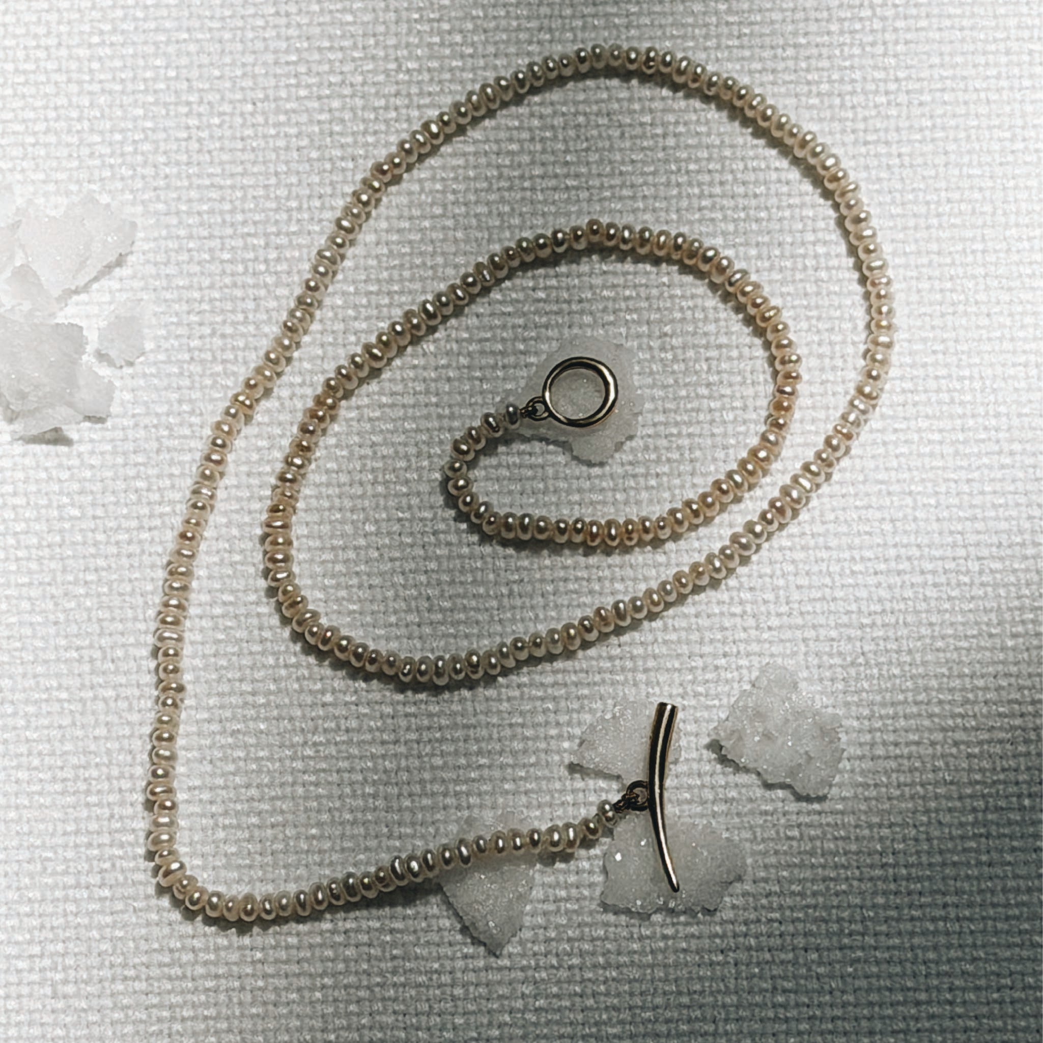 Pearl Necklace with Tusk Clasp