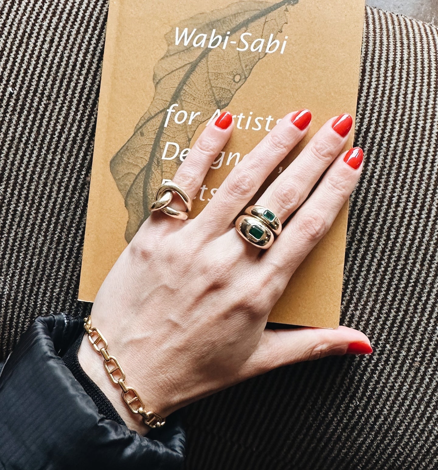 Small Balloon Ring with Emerald - Gabriela Artigas + CO