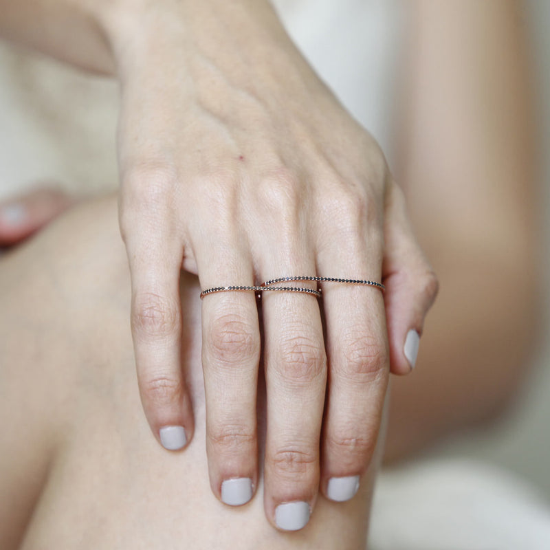 Infinite Staple Ring With Black Pavé Diamonds - Gabriela Artigas